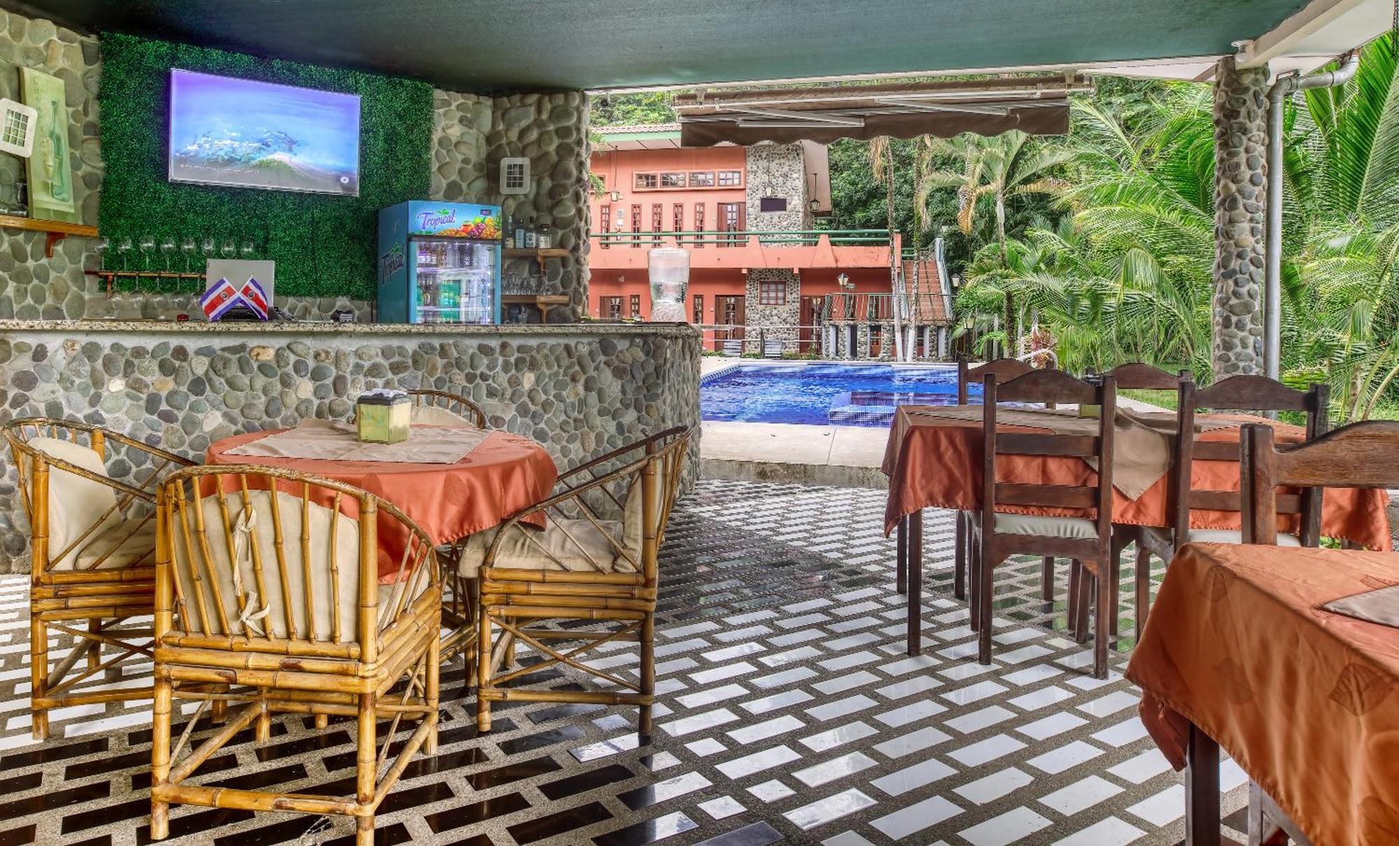 Hotel Playa Bejuco Esterillos Este Exterior photo